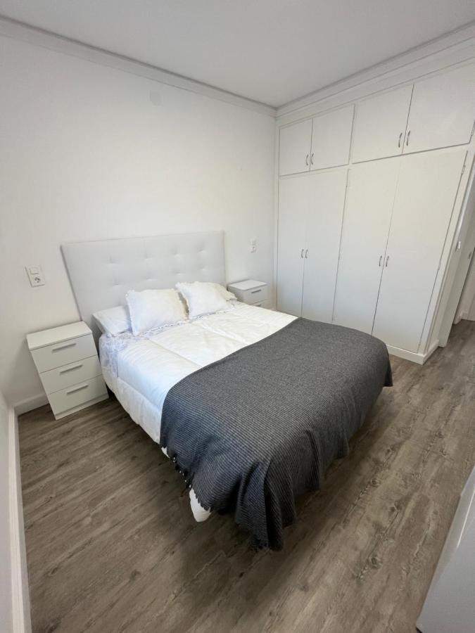 Apartamento En La Playa. Free Parking. Free Wifi L' Escala Extérieur photo