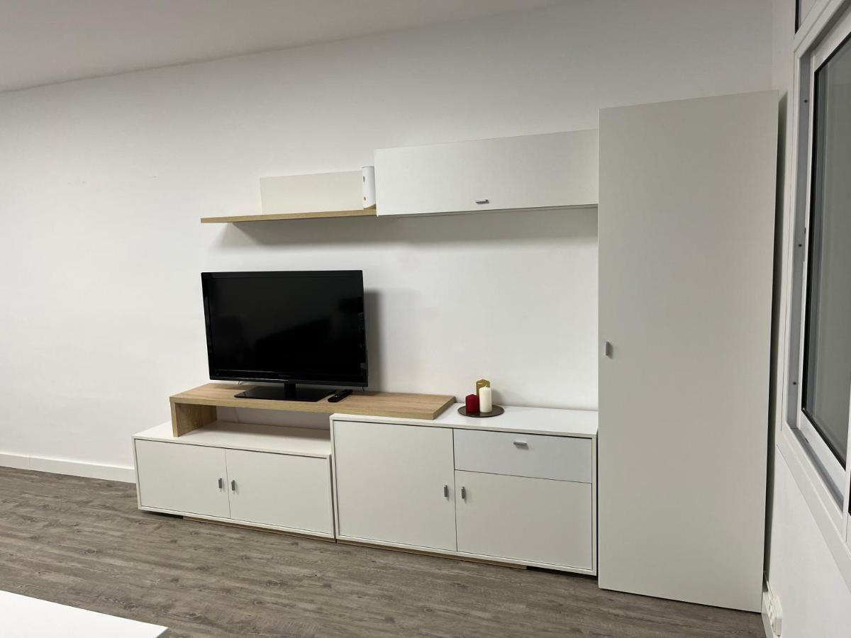 Apartamento En La Playa. Free Parking. Free Wifi L' Escala Extérieur photo